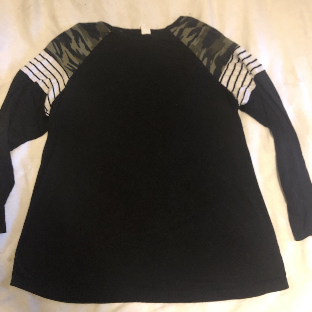 Sunshine & Rodeos Black Long Sleeve With Camo & Striped Sections On Top Sleeve